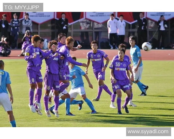 辣户胜利迎战鹿岛鹿角争夺胜利之战激烈上演